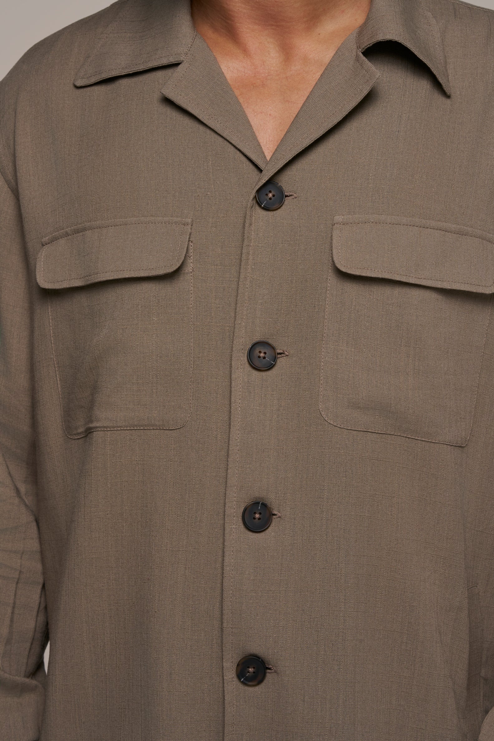 JACKET/ SHIRT TWO POCKET TAUPE BROWN WITH DARK BROWN BUTTON IN LINEN