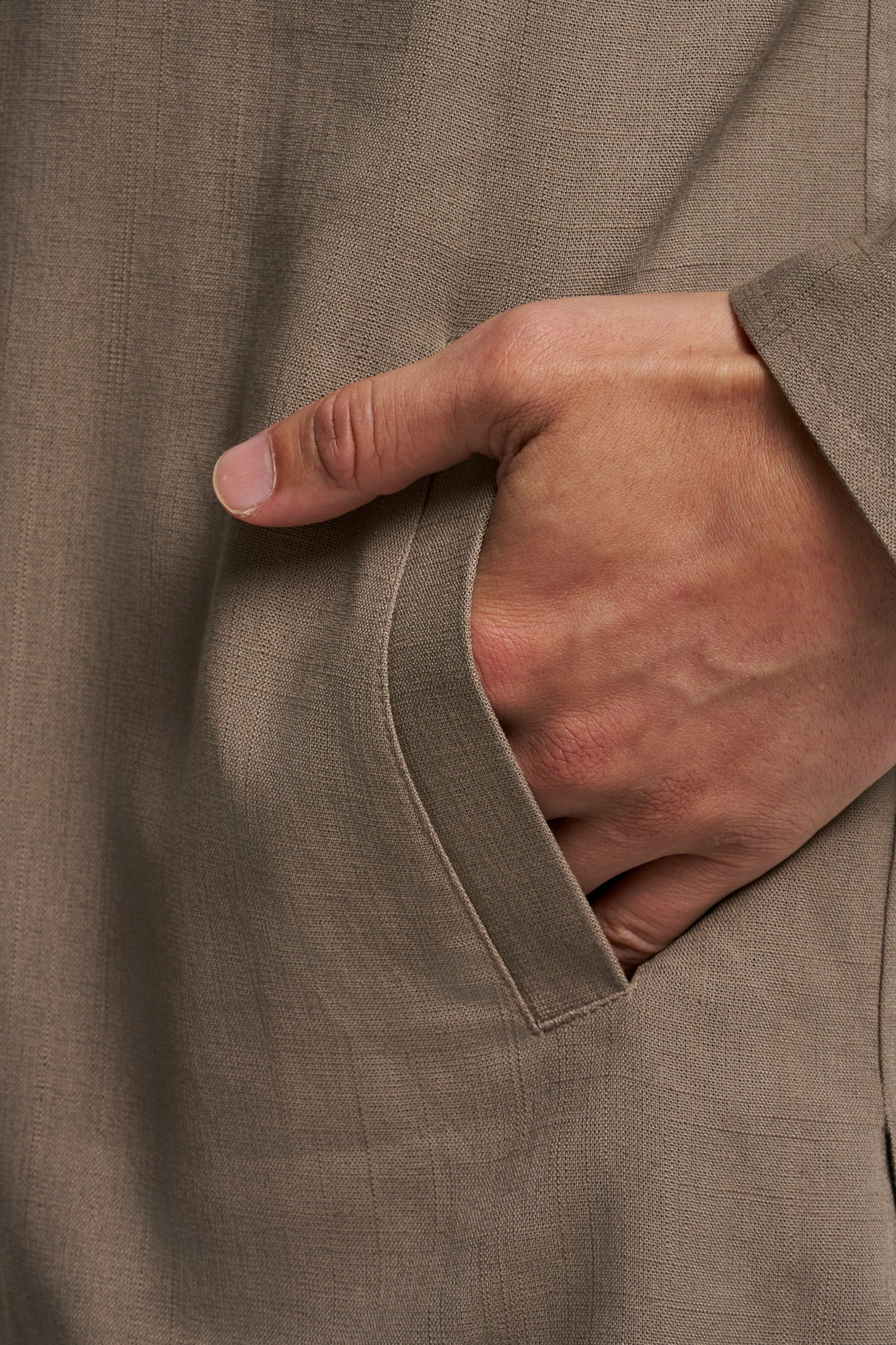 JACKET/ SHIRT TWO POCKET TAUPE BROWN WITH DARK BROWN BUTTON IN LINEN