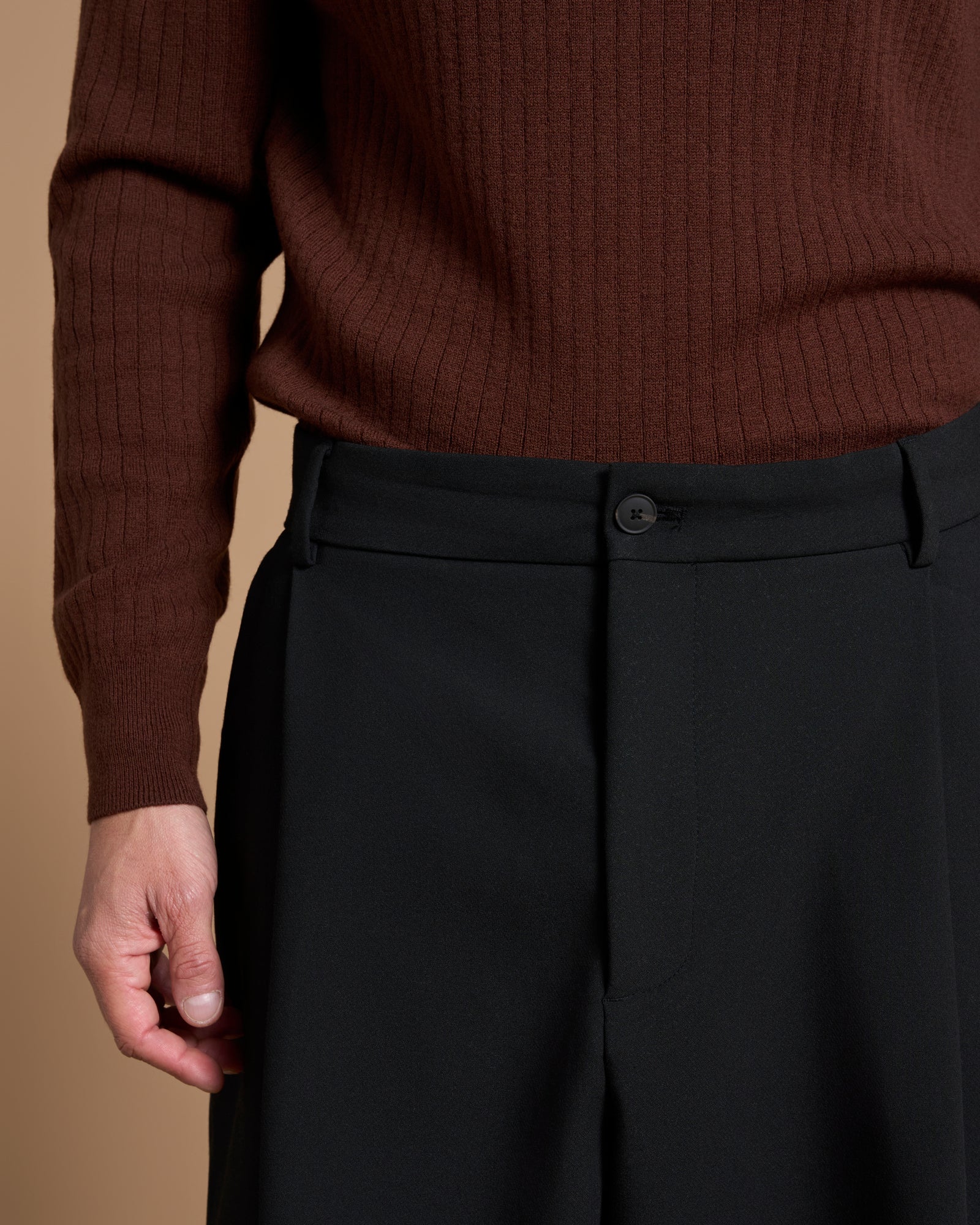 TURTLE NECK CHOCOLATE BROWN
