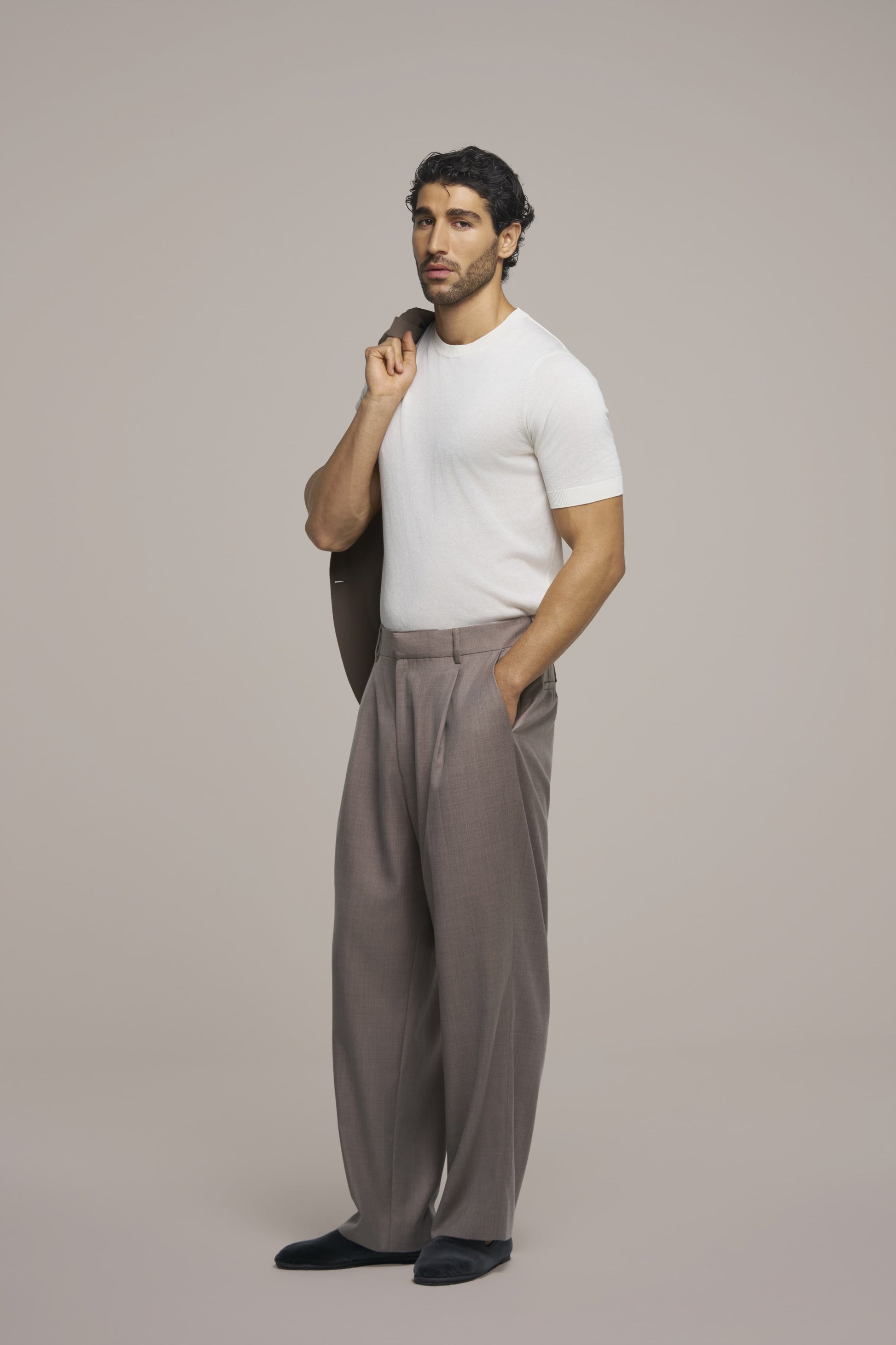 CLASSY T-SHIRT WARM WHITE