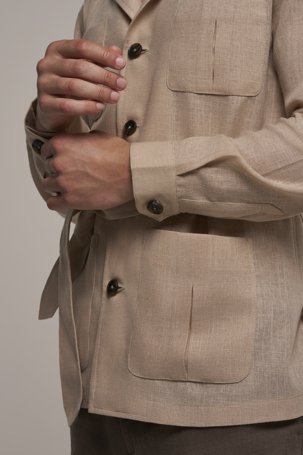 SAFARI JACKET SOFT SAND IN LINEN